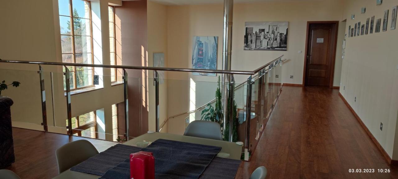 Villa Homestay Nad Helmrovkou Praha Bagian luar foto