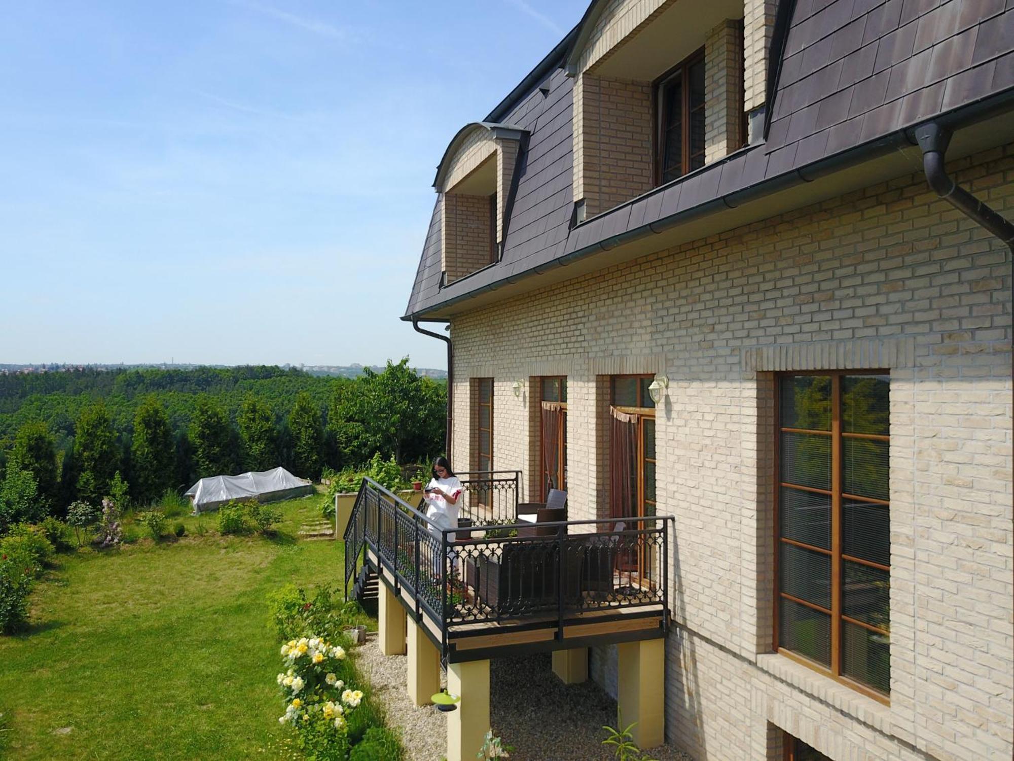Villa Homestay Nad Helmrovkou Praha Bagian luar foto