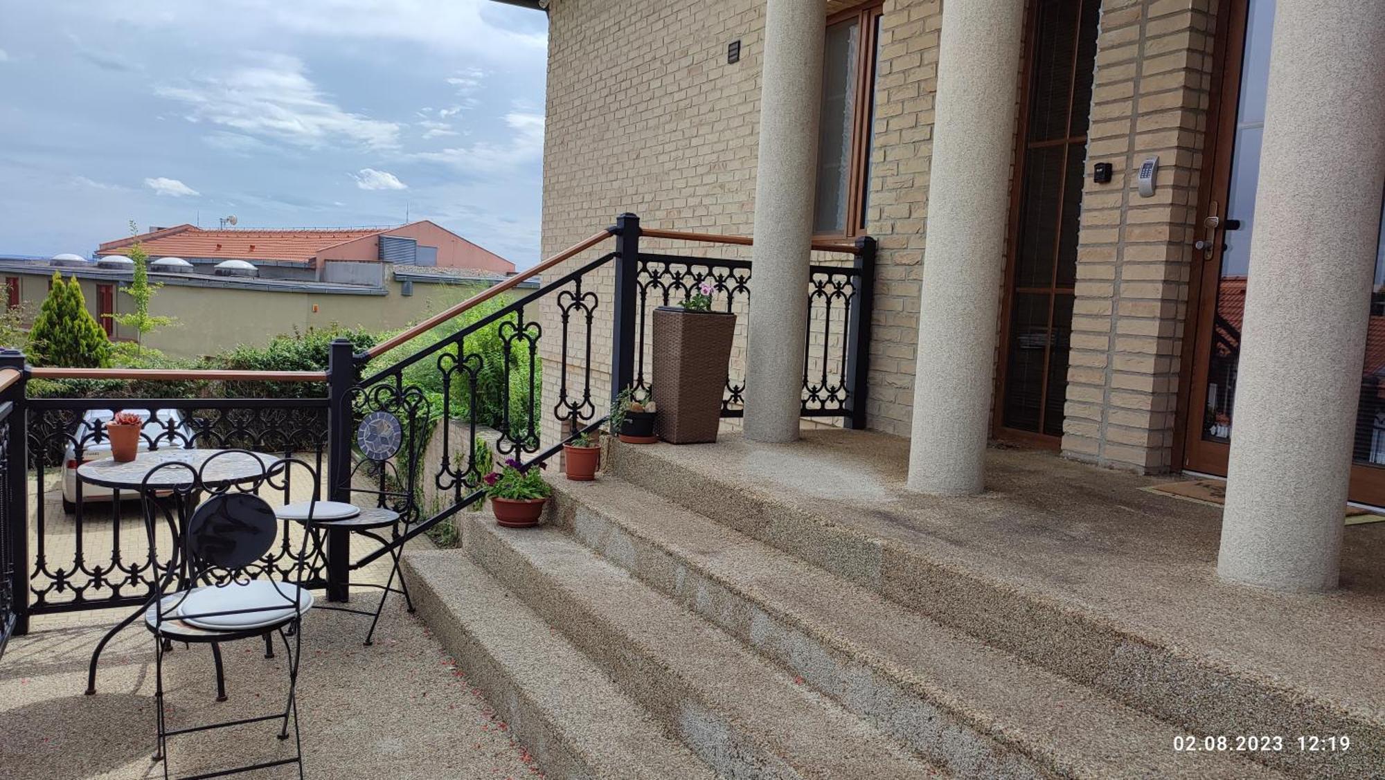 Villa Homestay Nad Helmrovkou Praha Bagian luar foto