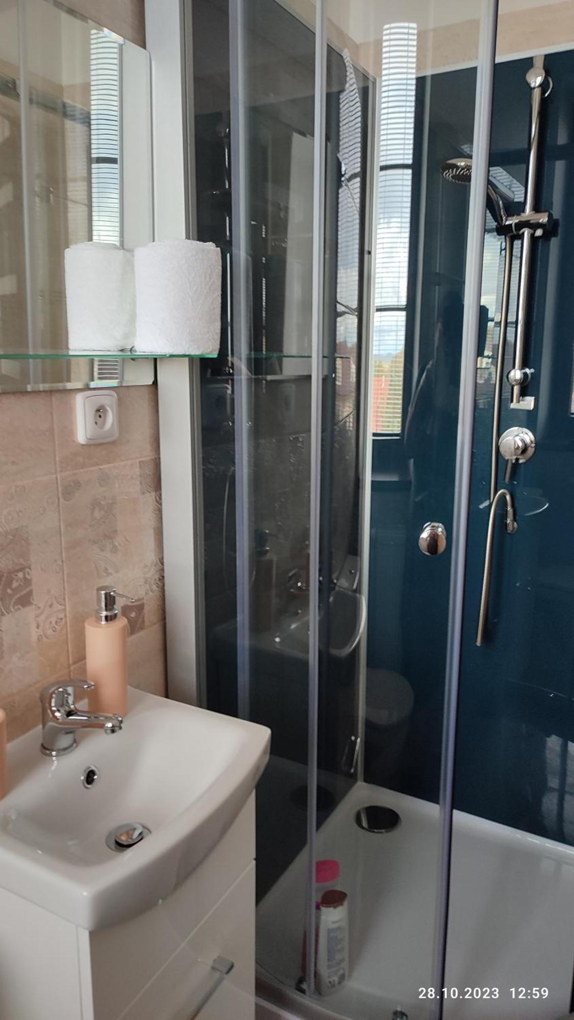 Villa Homestay Nad Helmrovkou Praha Bagian luar foto