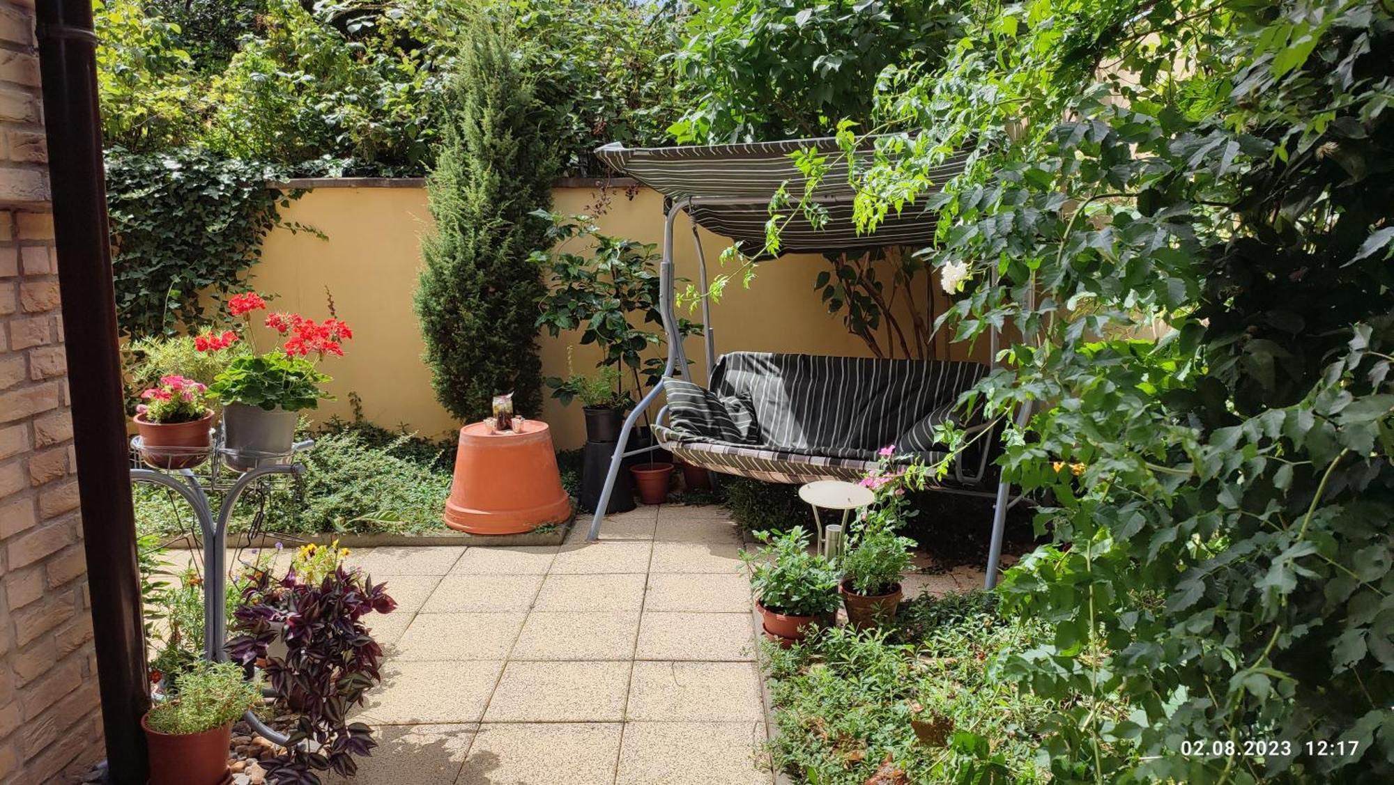 Villa Homestay Nad Helmrovkou Praha Bagian luar foto