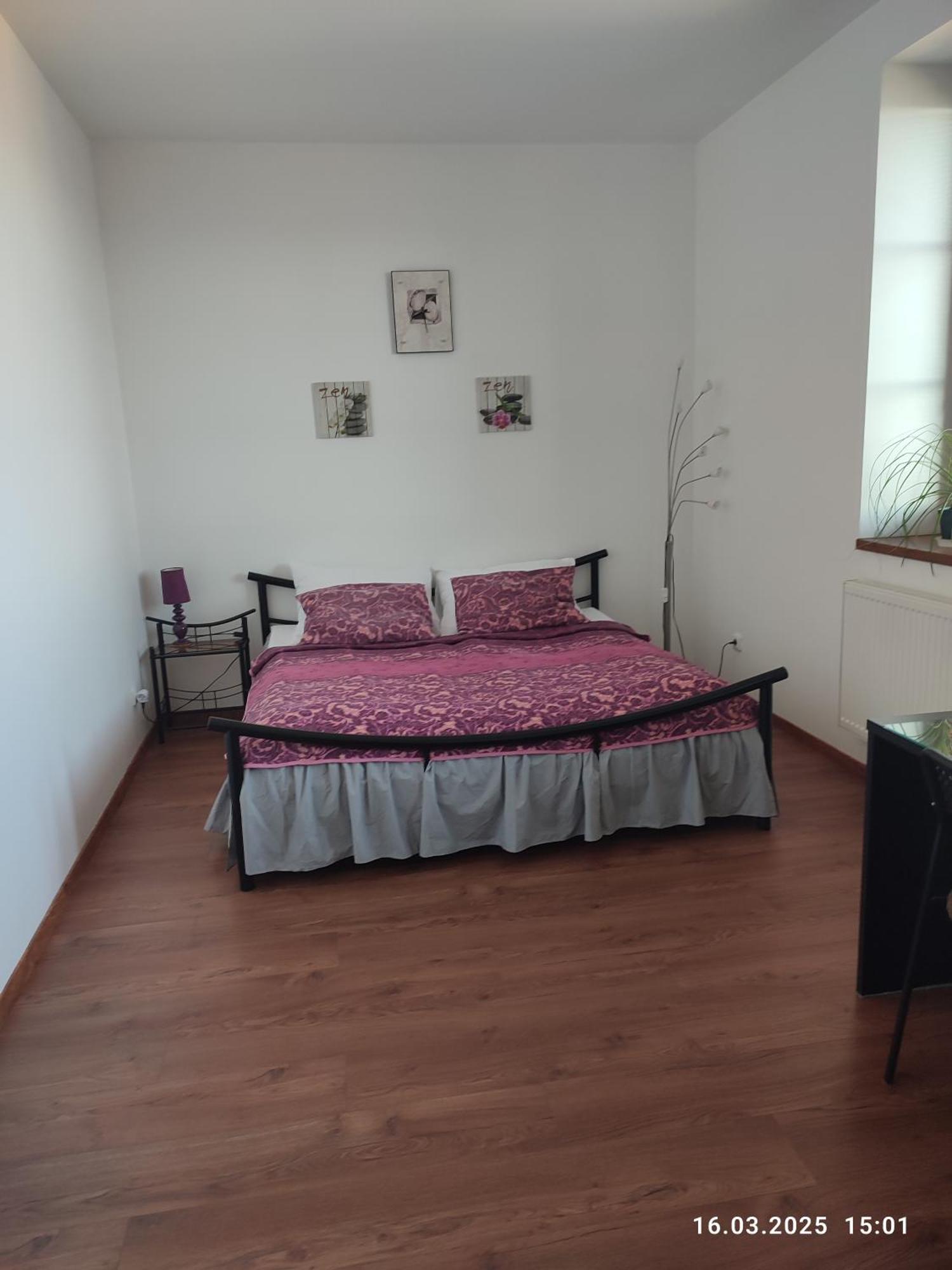 Villa Homestay Nad Helmrovkou Praha Bagian luar foto