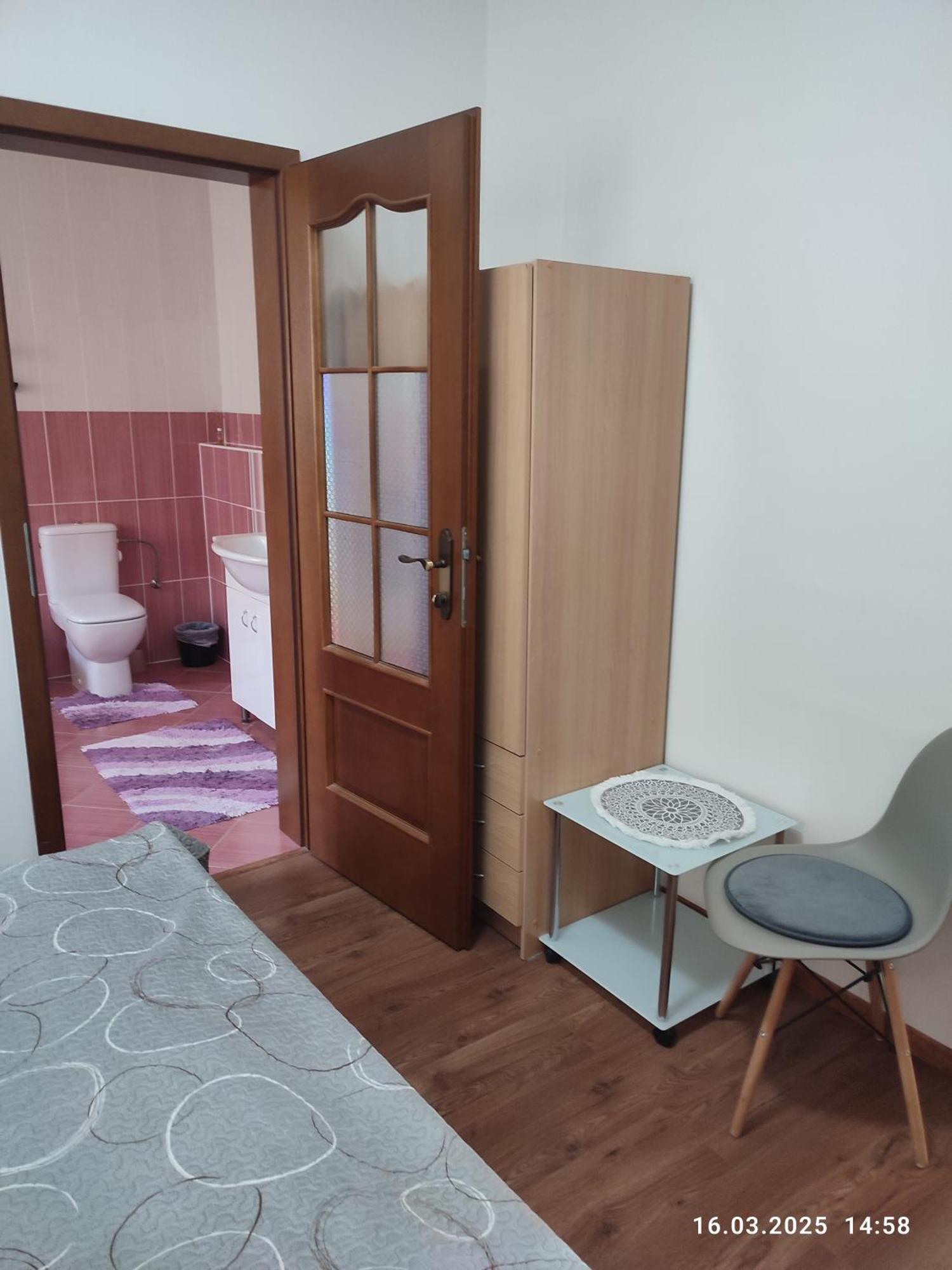 Villa Homestay Nad Helmrovkou Praha Bagian luar foto